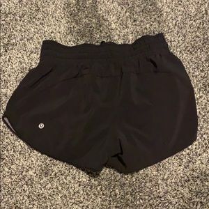 Lululemon Shorts Size 6